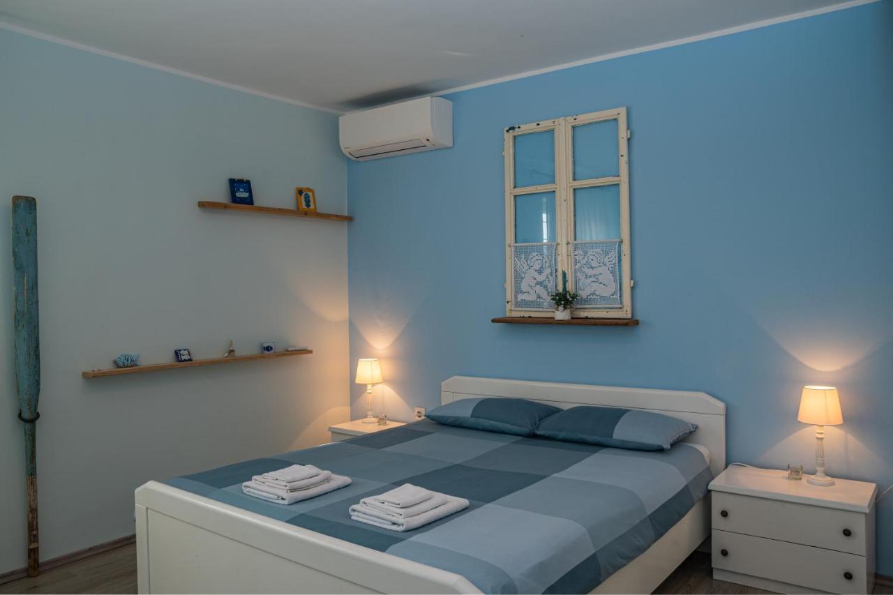 Apartman Doris Milohnici ภายนอก รูปภาพ