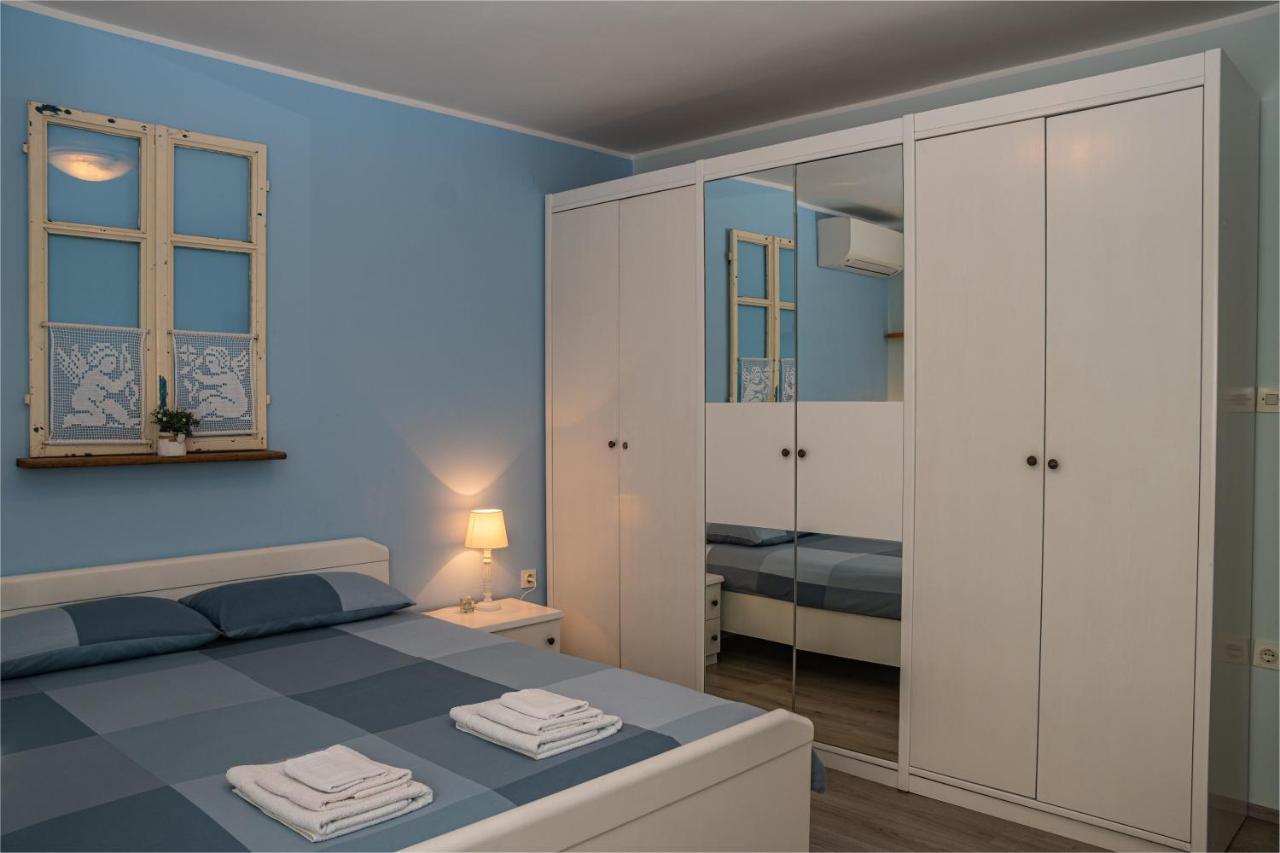Apartman Doris Milohnici ภายนอก รูปภาพ